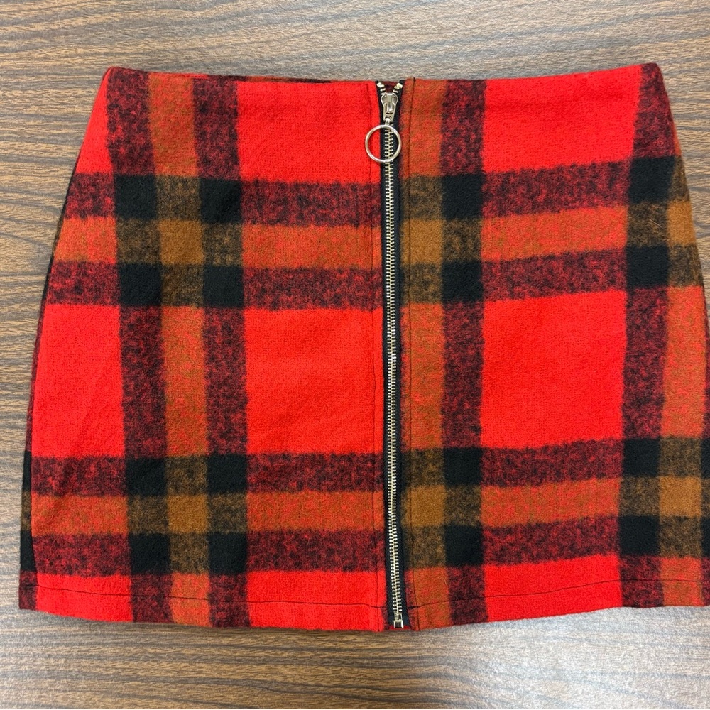 Forever 21 Red, Brown and Green Plaid Mini Zipper Skirt